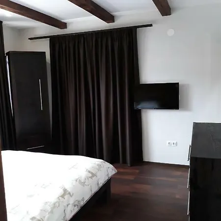 Kristo Guest house *